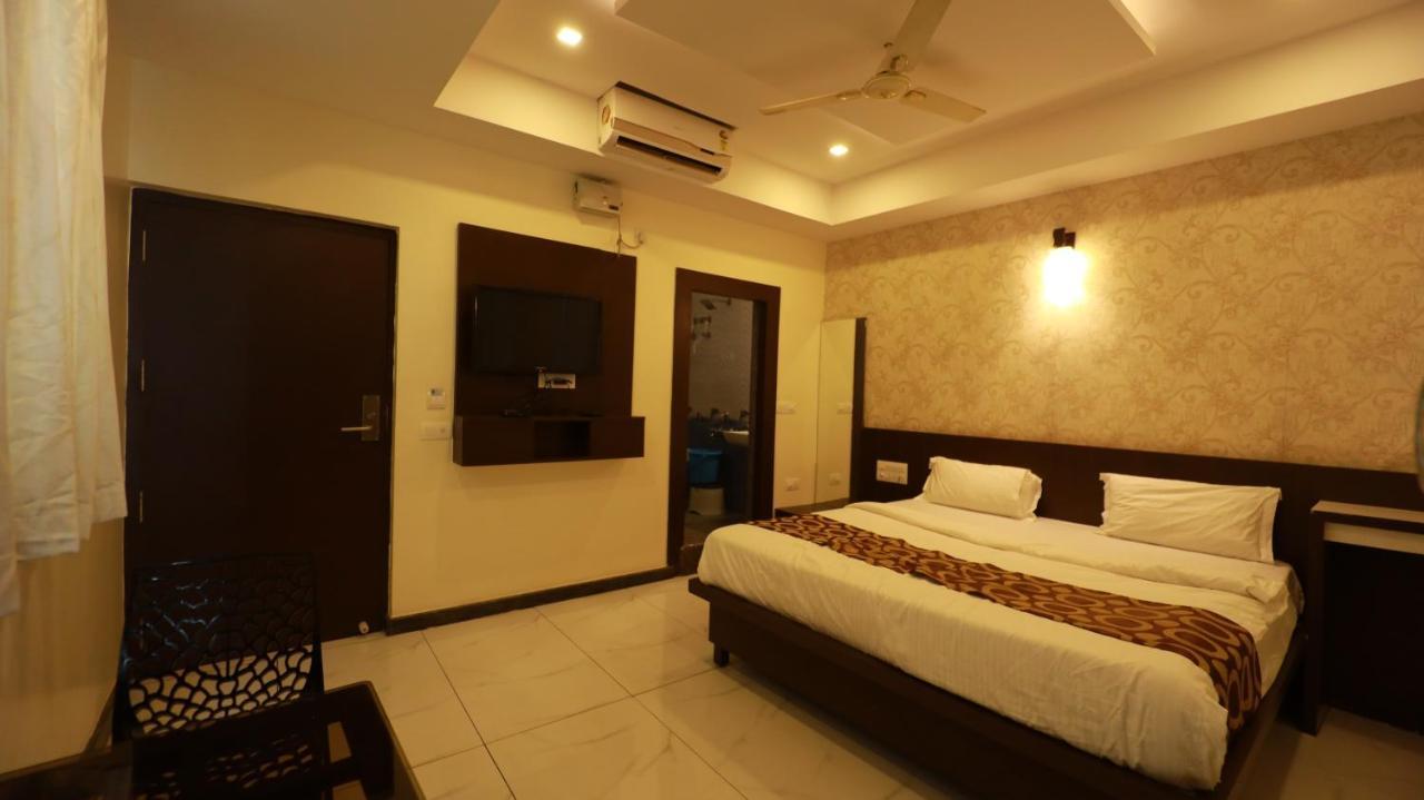 Silver Suite จิกมากาลูร์ ภายนอก รูปภาพ